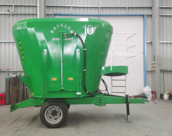 Dairy Farm TMR Feed Mixer – PTO-Driven Total Mixed Ration Wagon for Cattle Nutrition