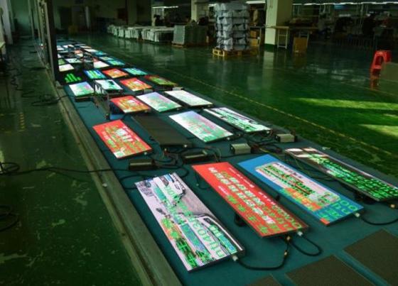 Transparent LED Rear Window Display – Automot