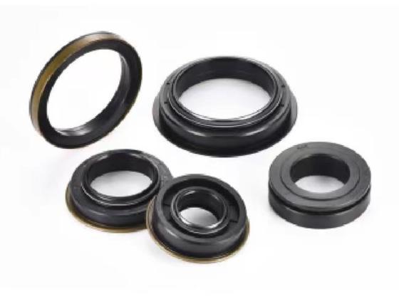 Front Axle, Transfer Box &amp; Rear Drive Shaft Seals – Heavy-Duty Tractor Oil Seals